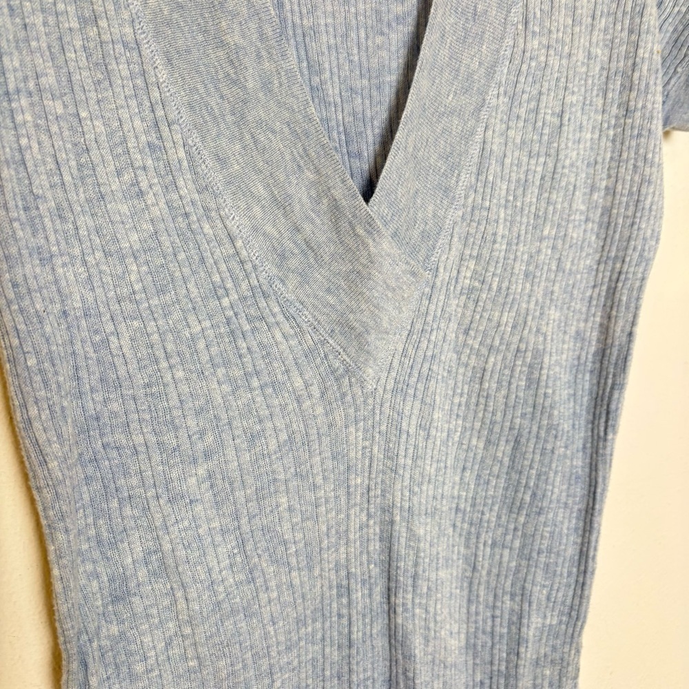 MODA INTERNATIONAL Vintage Y2K Sky Blue V-Neck Ribbed Cotton Short Sleeve Top - Picture 12 of 13